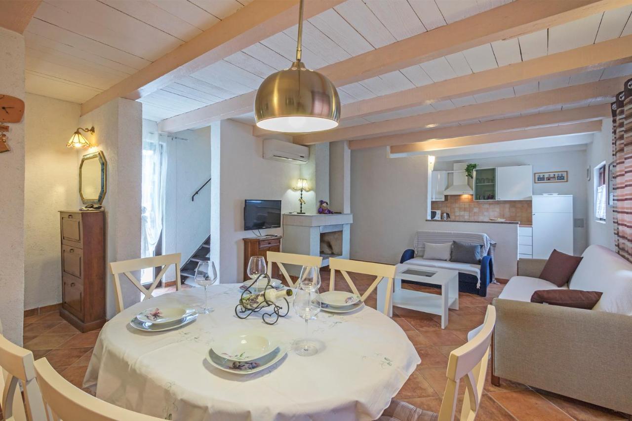 Villa Karina Tar Tar-Vabriga Kültér fotó
